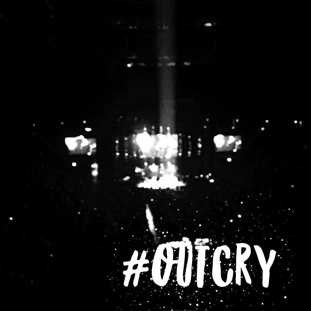 Excited to worship with @Hillsong tonight at the #outcrytour!