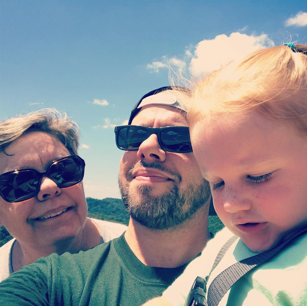 3 Generations on top of the world. #Hiking #CliffView #ChimneyTopRock #RedRiverGorge